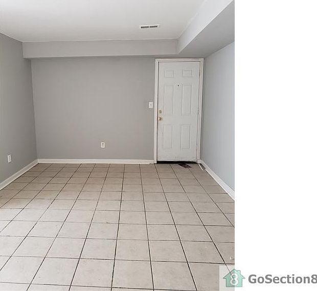 2nd image of 3030 Spaulding Ave APT 1C