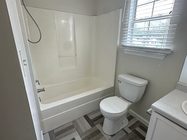 465 Eagles Crossing Cir — Photo 10