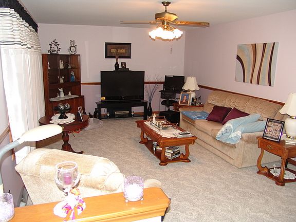 5th image of 21025 S Ron Lee Dr