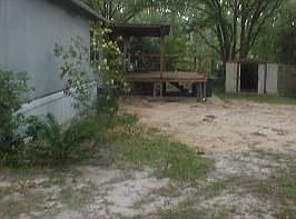 2nd image of 1929 Lake Vernon Rd