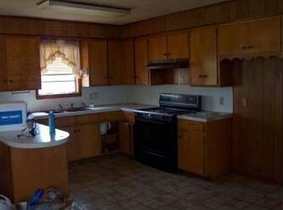 425 E Mountain St, Huntington, AR 72940