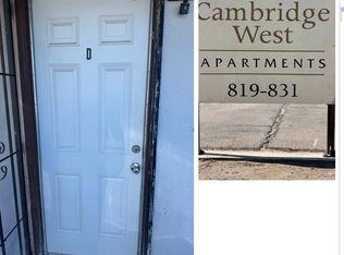 819 W Cambridge Ave #D, Fresno, CA 93705