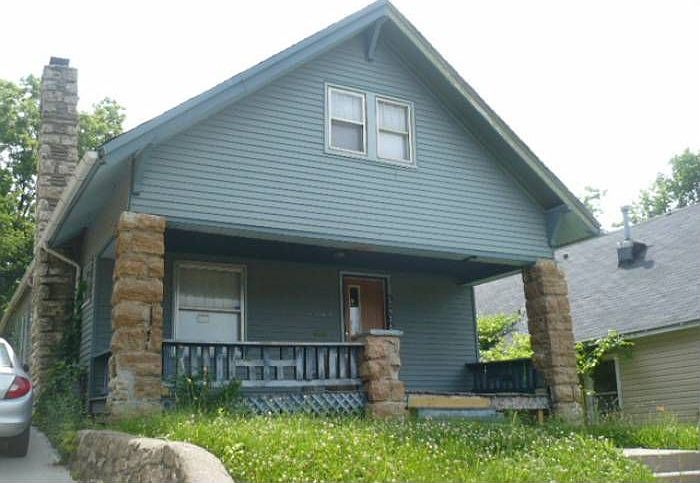 1st image of 3135 Elmwood Ave