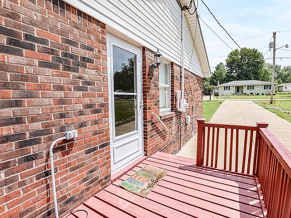 5th image of 322 Longview Dr