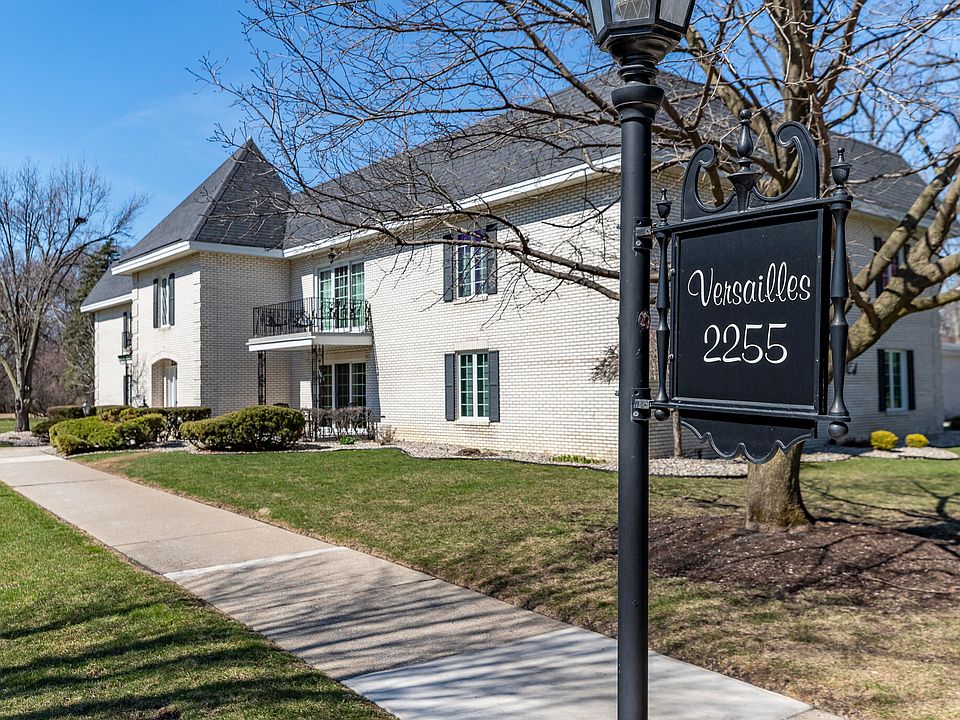 1st image of 2255 Bordeaux Walk APT B1