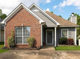 134 Mayfair Ln, Calera, AL 35040