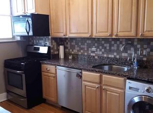 800 S Oak Park Ave #3N, Oak Park, IL 60304