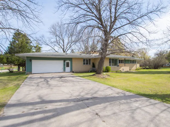 210 Garfield Ave NW, Twin Valley, MN 56584