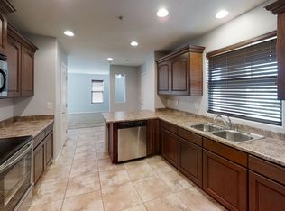 1846 S Seton Ave, Gilbert, AZ 85295