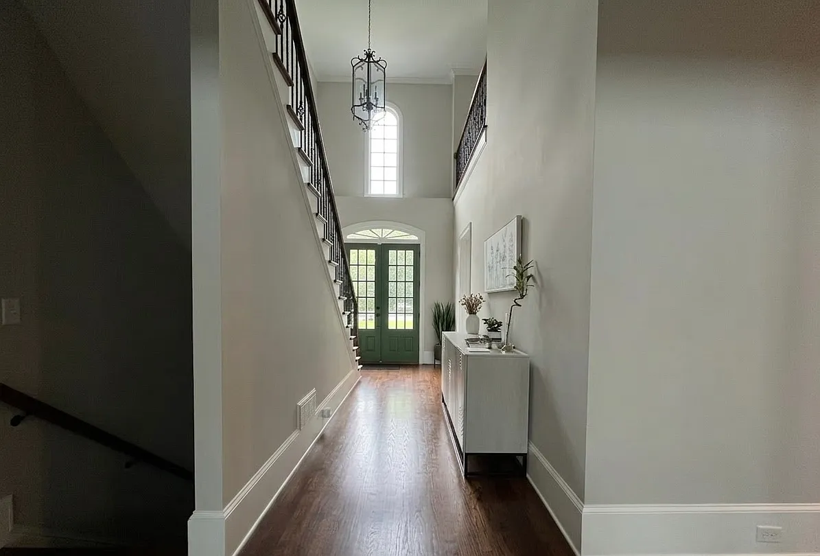 5 bed, 4.5 bath, 3968 sqft, $5,700 — Photo 4