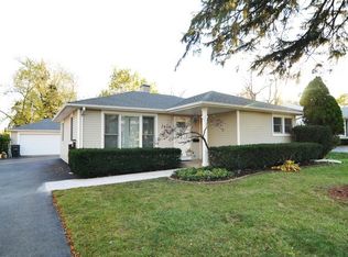 3605 Kingfisher Ln, Rolling Meadows, IL 60008