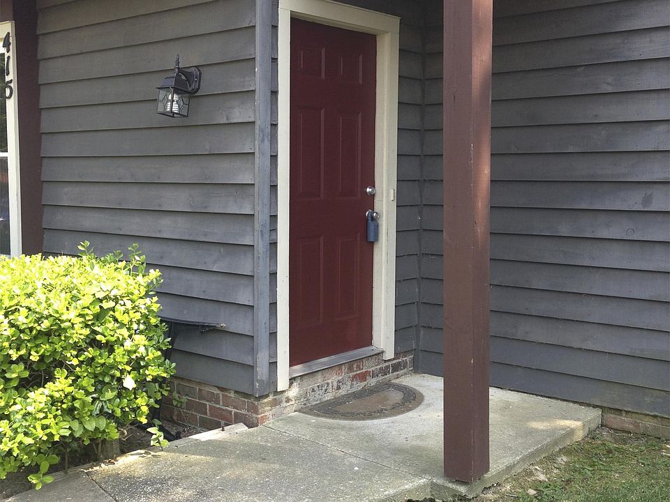 2nd image of 415 Hickorywood Cir
