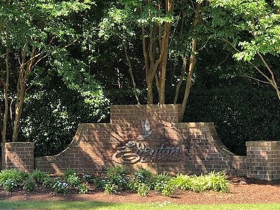 2nd image of 221 Schooner Landing Dr
