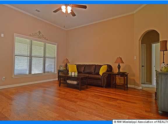 5th image of 7384 Old South Dr