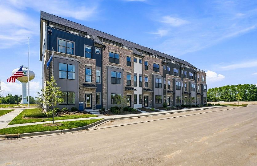 Townhome Exterior w Rooftop Terrace