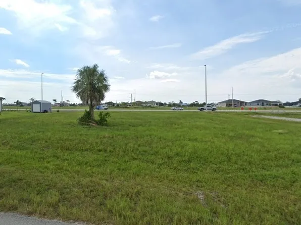1704 NW 31st Pl, Cape Coral, FL 33993