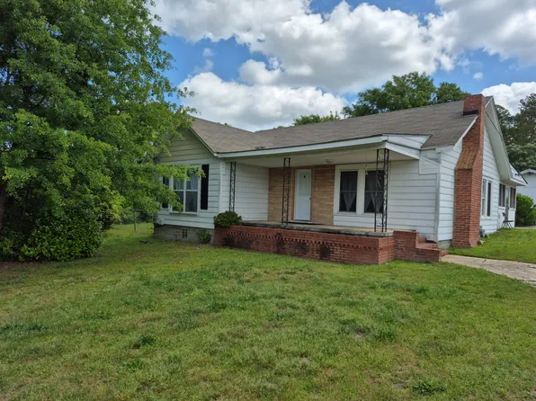 1506 Washington Rd, Thomson, GA 30824