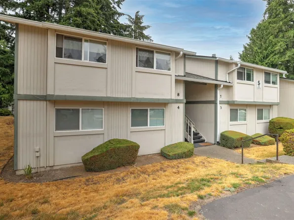 412 S 325th Place #S8, Federal Way, WA 98003