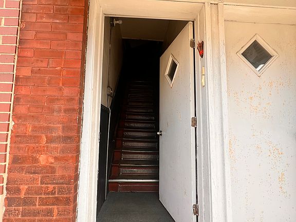 2nd image of 2639 S Princeton Ave #3F