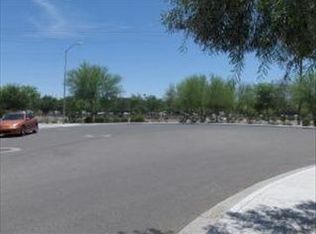 8013 N 56th Dr, Glendale, AZ 85302