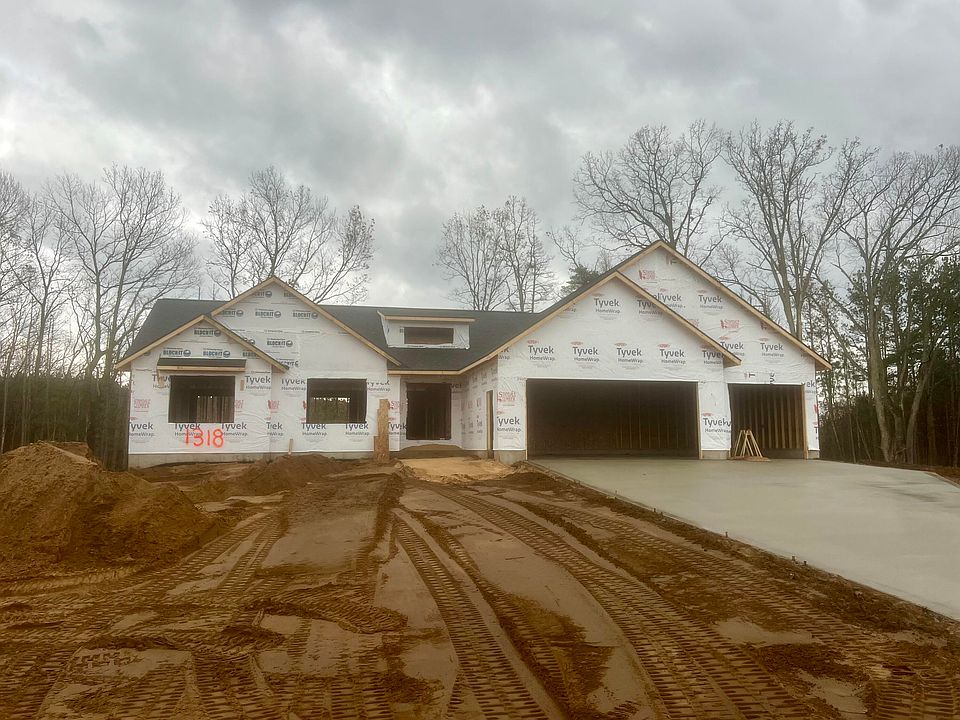 1st image of 1318 Secluded Pines Dr