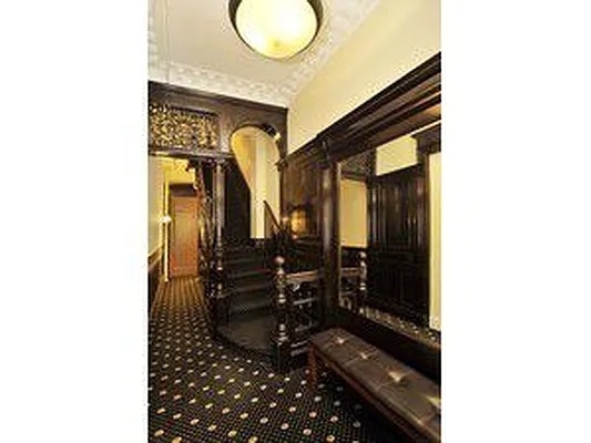 Rented by Owner | media 12