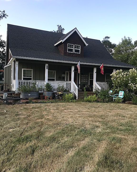 1st image of 345 Garrison Dr