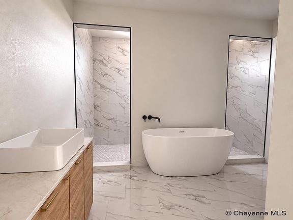 2nd image of 583 Canyon Rdg