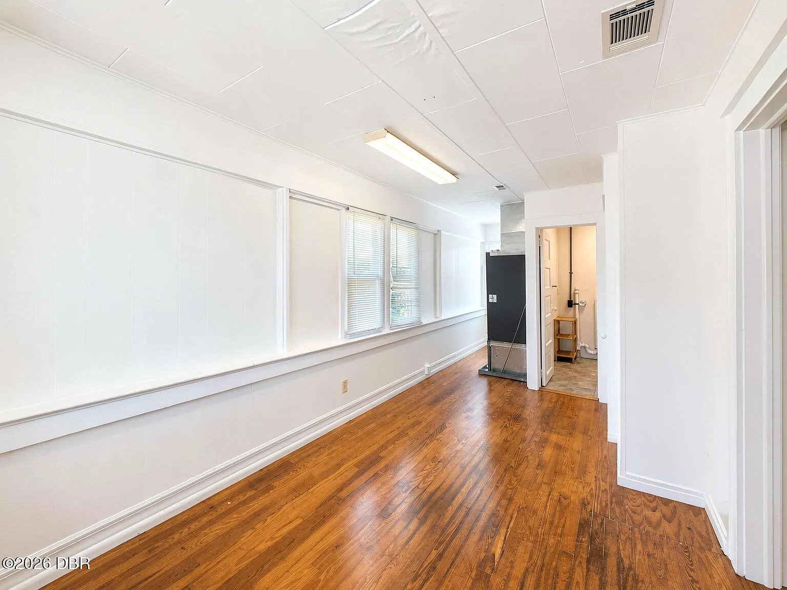 2 bed, 1.0 bath, 500 sqft, $1,200 — Photo 4