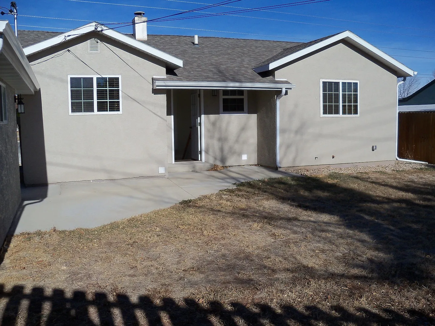 4 Bed | 2 Bath | Single Car Garage | West — Photo 3