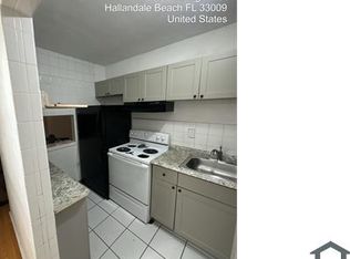 701 NE 8th St, Hallandale, FL 33009