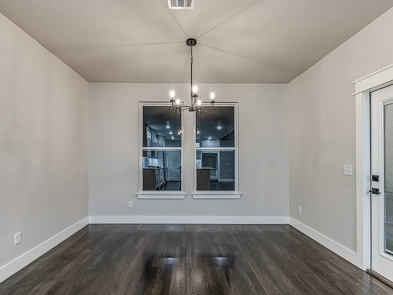 8225 Jenny Ln — Photo 31