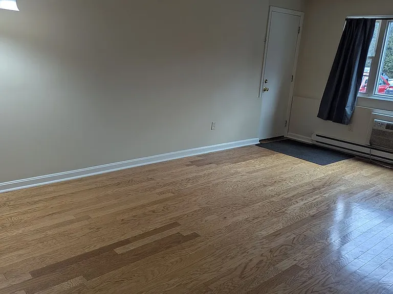 16B Mayberry Dr #2 — Photo 3