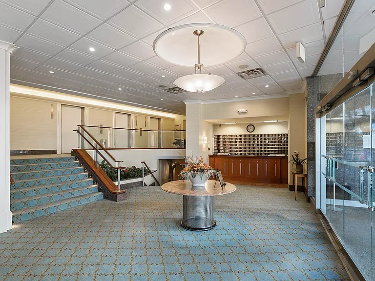 Carillon House — Photo 13