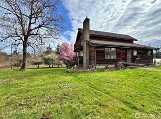 141 Filbert Rd, Silver Creek, WA 98585