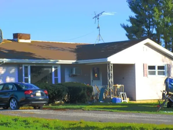 80 Stalker Rd, Whitehall, NY 12887