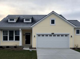2780 Blue Stem Dr, Zeeland, MI 49464