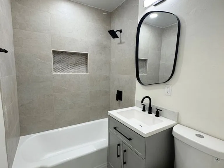 5248-50 Landis St #1 — Photo 7