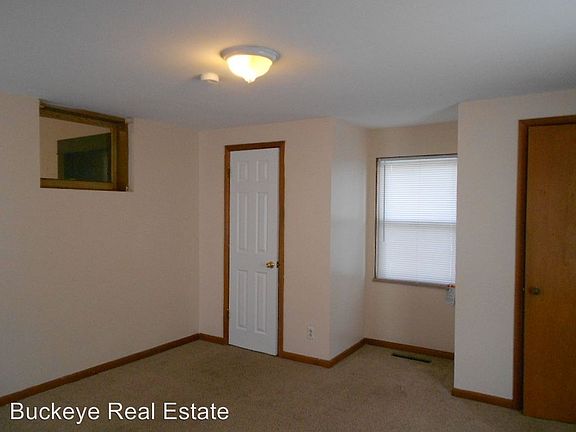 4th image of 165 E 13th Ave