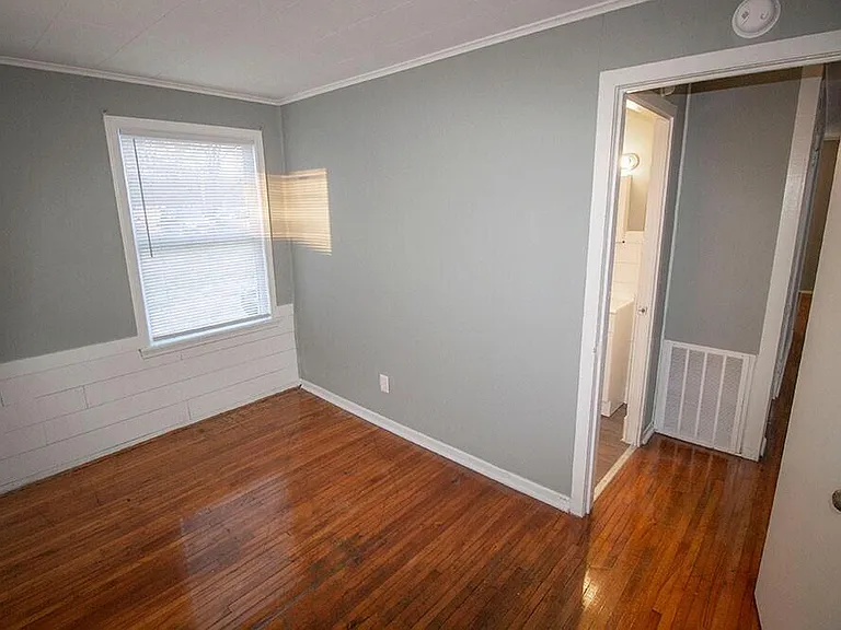 1507 W Worley St — Photo 23