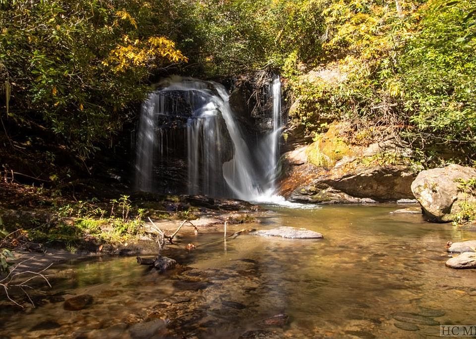 1st image of 365 Hidden Hollow Falls Dr