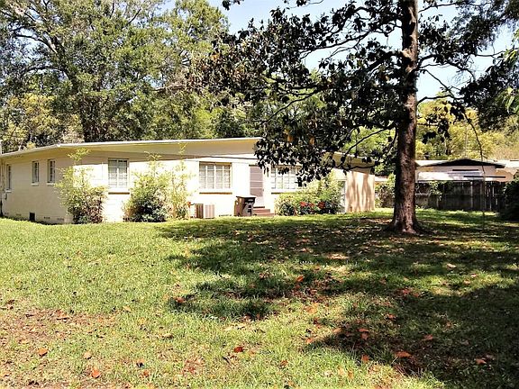 3rd image of 4223 Aldington Dr