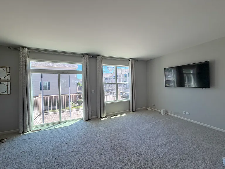1607 Carlstedt Dr — Photo 5