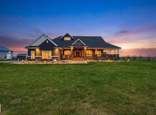 54517 Range Rd #242, Sturgeon County, AB T8T 1W4
