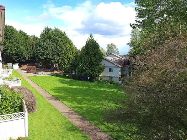 Pyramid Pointe Apartments