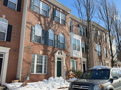 46212 Wales Ter, Sterling, VA, 20165