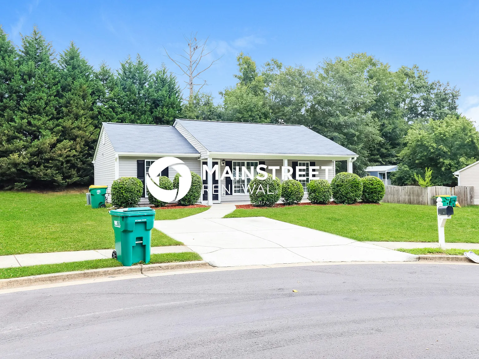 542 Scrooch Ct — Photo 2