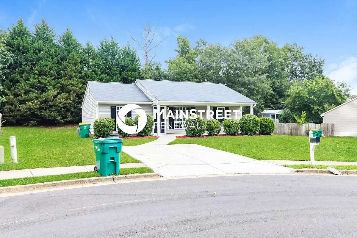 Front View - 542 Scrooch Ct