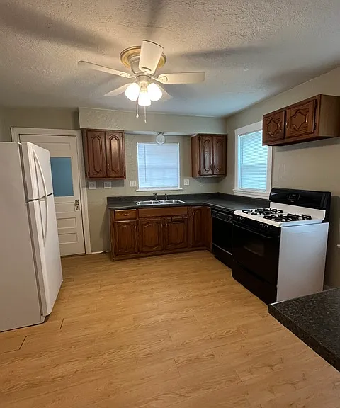 Kitchen1