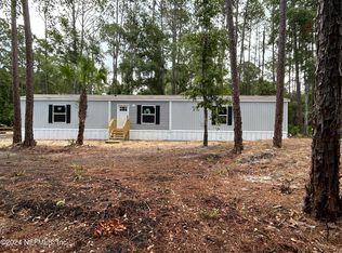 103 Hazel Ave, Georgetown, FL 32139